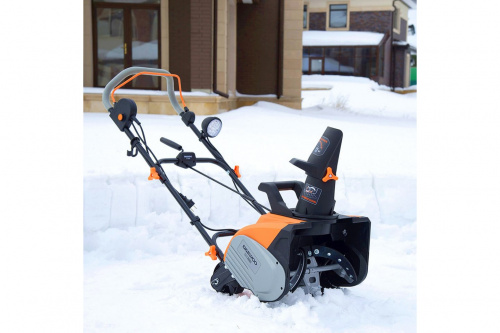 Снегоуборщик электрический DAEWOO DAST 2600E фото 4 Снегоуборщик электрический DAEWOO DAST 2600E фото 4