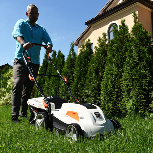 Газонокосилка аккумулятоная DAEWOO DLM 4040Li фото 13 Газонокосилка аккумулятоная DAEWOO DLM 4040Li фото 13