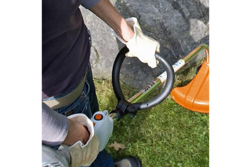 Мотокоса STIHL FS 38 + головка с нож Poly + Ремень фото 8 Мотокоса STIHL FS 38 + головка с нож Poly + Ремень фото 8