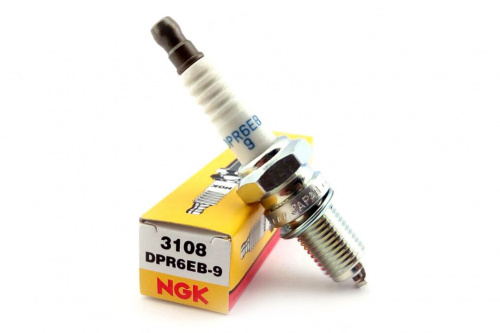 Свеча зажигания DPR6EB-9 3108 Свеча зажигания DPR6EB-9 3108