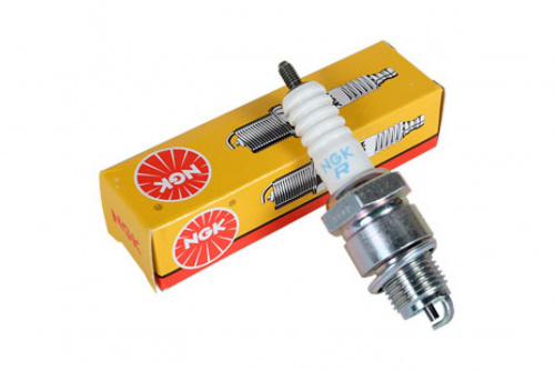 ����� NGK BR6ES 4922