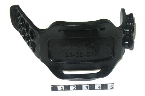 Ремень крепежный с ушками черный 33-00-075 Ремень крепежный с ушками черный 33-00-075