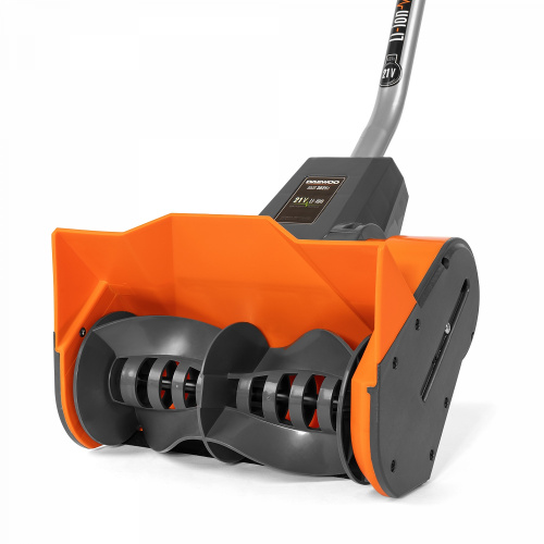 Снегоуборщик аккумуляторный DAEWOO DAST 3021Li SET фото 8 Снегоуборщик аккумуляторный DAEWOO DAST 3021Li SET фото 8