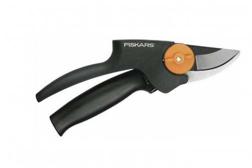 Секатор Fiskars плоскостной Solid 111180 Секатор Fiskars плоскостной Solid 111180