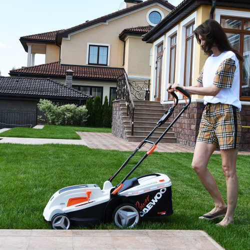 Газонокосилка аккумулятоная DAEWOO DLM 4040Li фото 11 Газонокосилка аккумулятоная DAEWOO DLM 4040Li фото 11