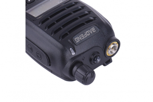 ������������ ��������������� Baofeng UV-B6 ���� 3