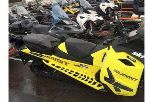 Канистра для спортивных снегоходов SKI-DOO фото 7 Канистра для спортивных снегоходов SKI-DOO фото 7